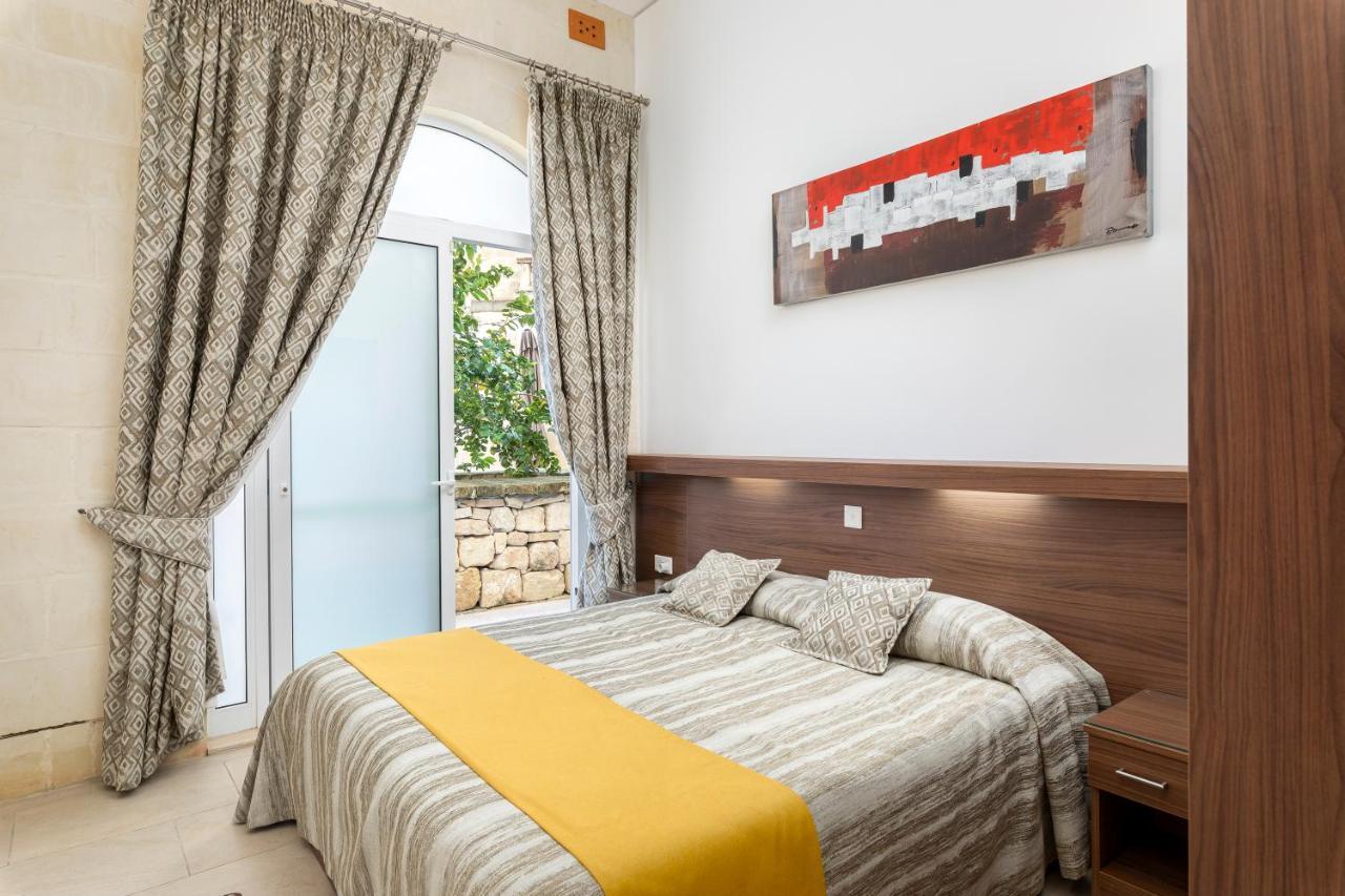 Quayside Apartments Marsaxlokk Exterior photo